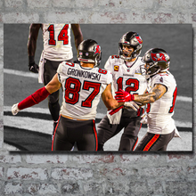 Load image into Gallery viewer, The Tampa Bay Buccaneers: Runnin' It Back