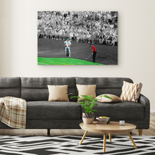 Load image into Gallery viewer, Tiger Woods: The Chip